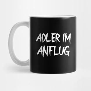 Adler im Anflug Mug